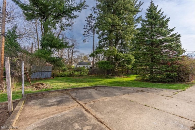 263 Everhard Road, North Canton, OH - Photo 5