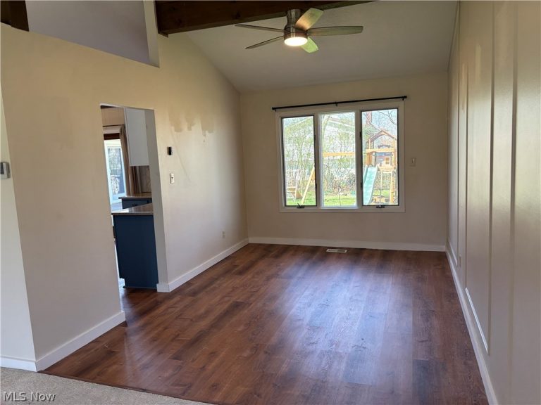 13926 Delaware Drive, Middleburg Heights, OH - Photo 5