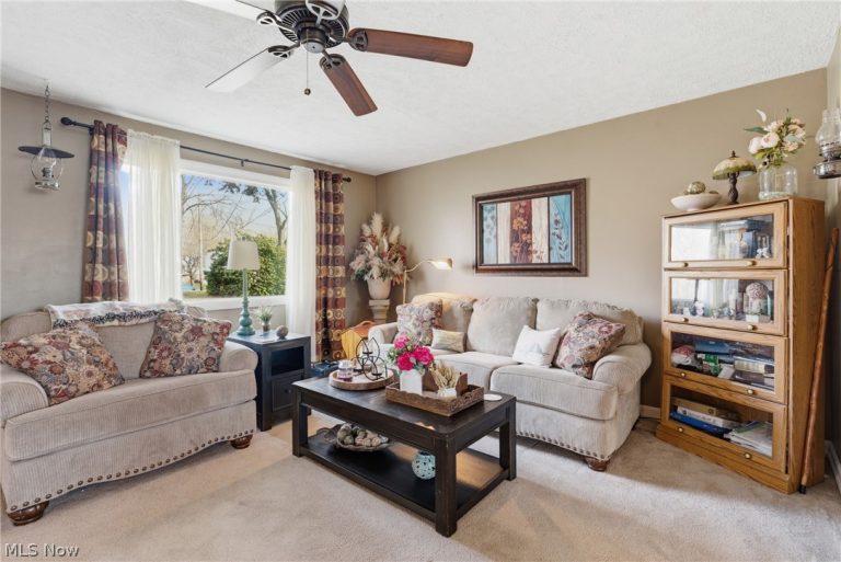 2380 Igleheart Road, Akron, OH - Photo 6