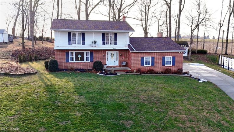 1005 Heatherwood Lane, Orrville, OH, 44667