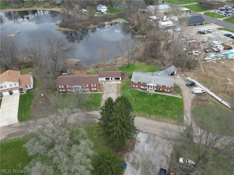 3555-3557 Vista Street, Uniontown, OH - Photo 8