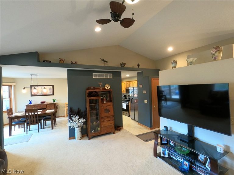 1538 Summerlin Drive, Wooster, OH - Photo 3