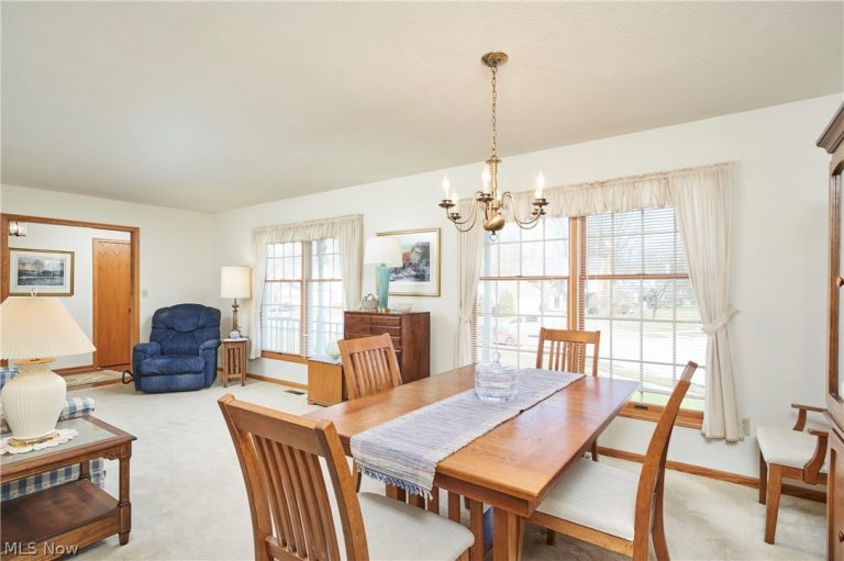 3238 Cherie Cercle, Cuyahoga Falls, OH - Photo 6