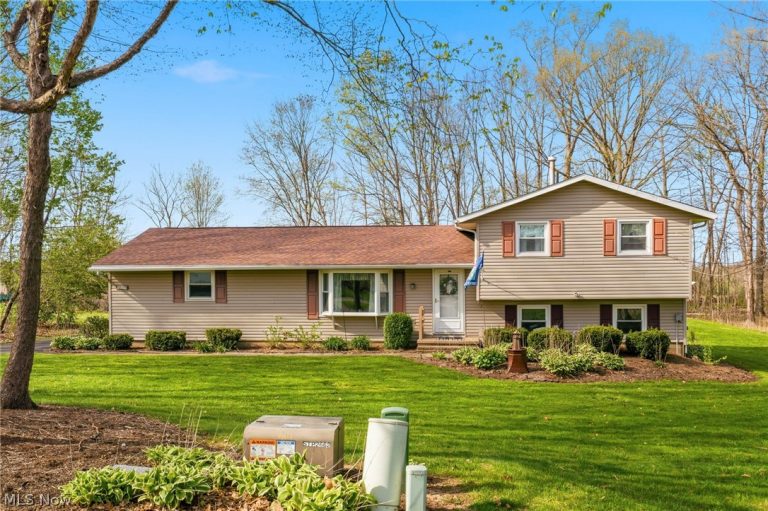 12555 Kaywood Street, Massillon, OH, 44647