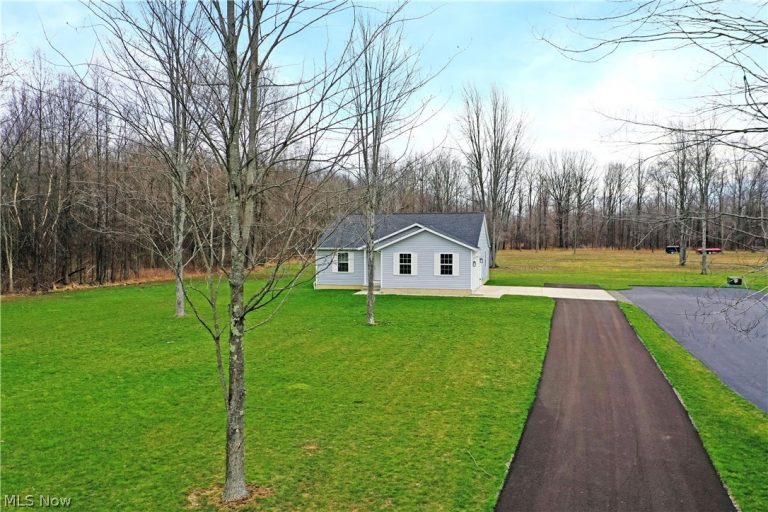 5554 Alva Avenue, Warren, OH - Photo 3
