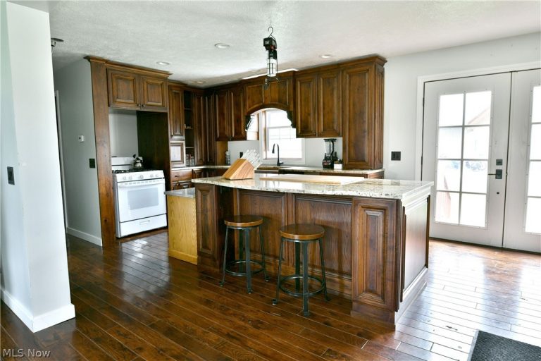 4429 Ireland Road, Rome, OH - Photo 6