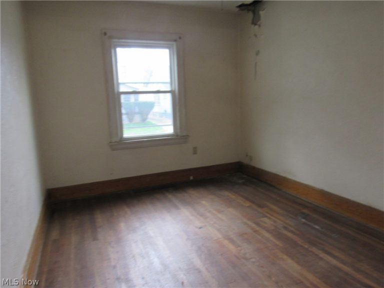 7811 Connecticut Avenue, Cleveland, OH - Photo 6