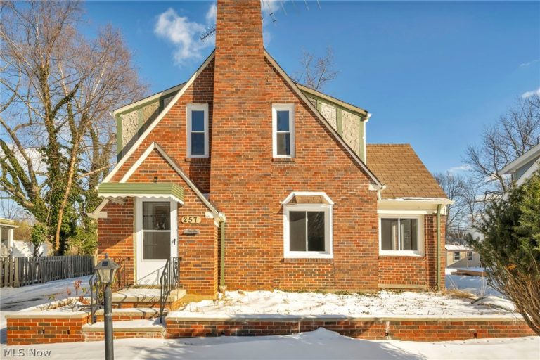 257 270th Street, Euclid, OH, 44132