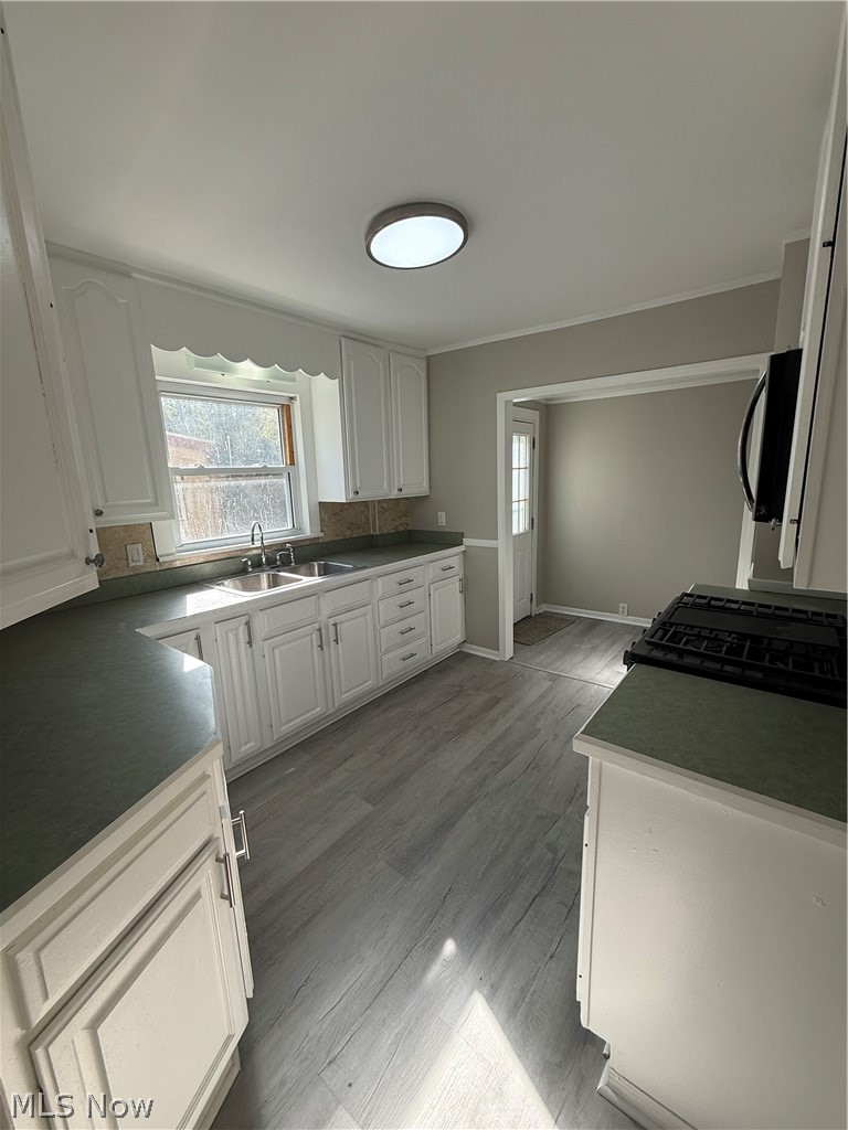 683 Sharon Street, Akron, OH - Photo 4
