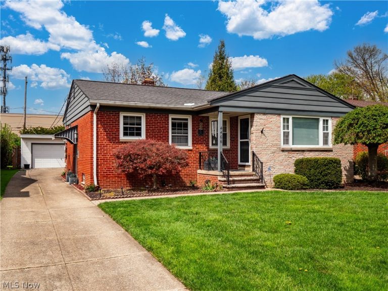4466 215th Street, Fairview Park, OH, 44126