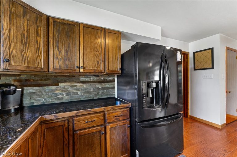 1257 Adler Street, East Liverpool, OH - Photo 8