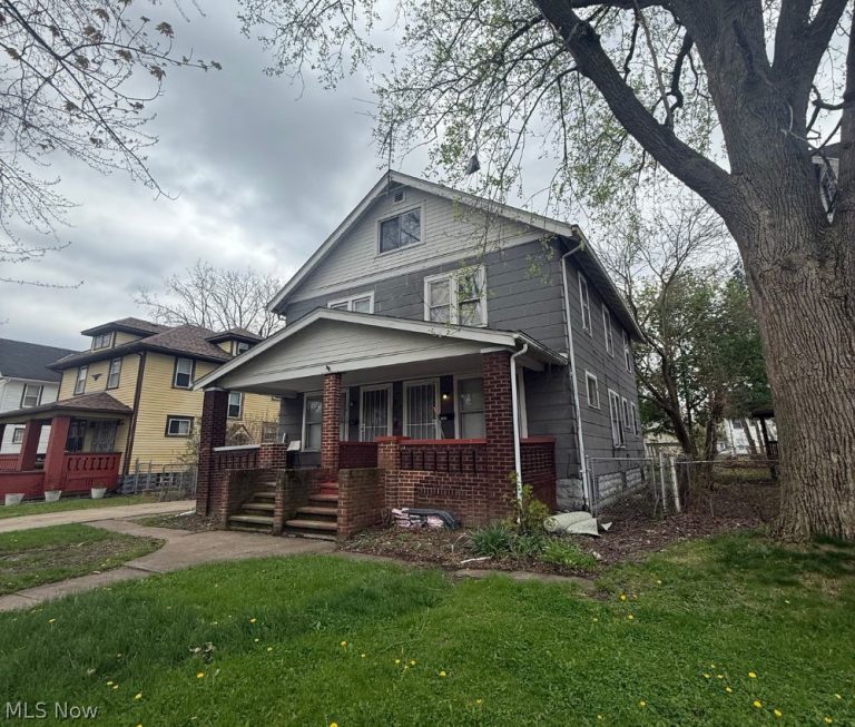 1836 33rd Street, Lorain, OH - Photo 2
