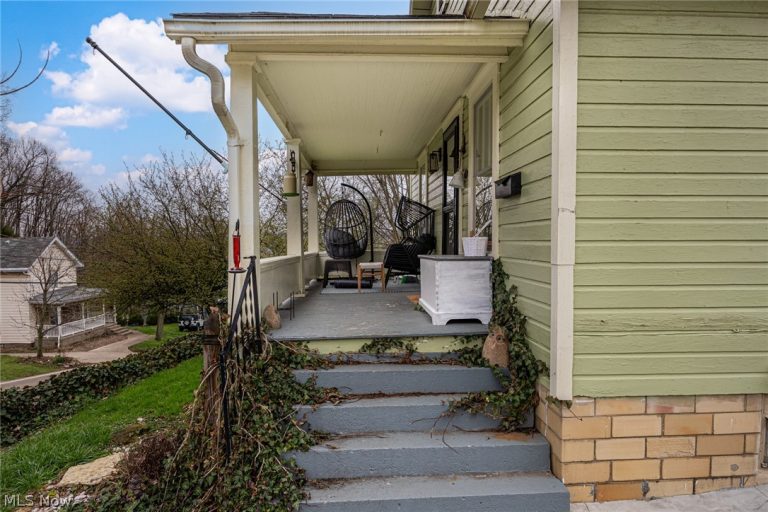 481 Hill Street, Coshocton, OH - Photo 4