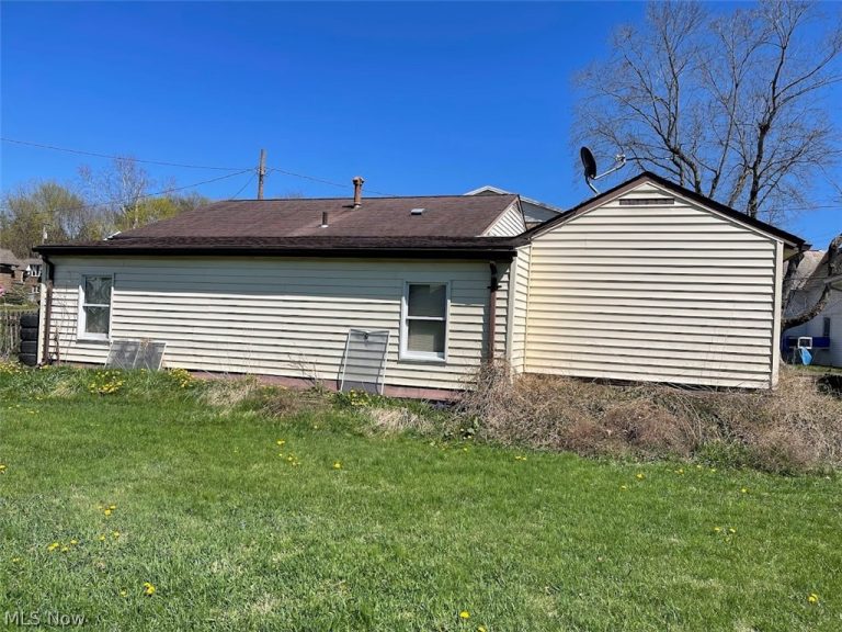 234 Bridge Street, Newcomerstown, OH - Photo 5