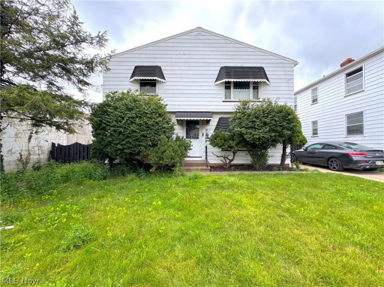 9309 Garfield Boulevard, Garfield Heights, OH, 44125
