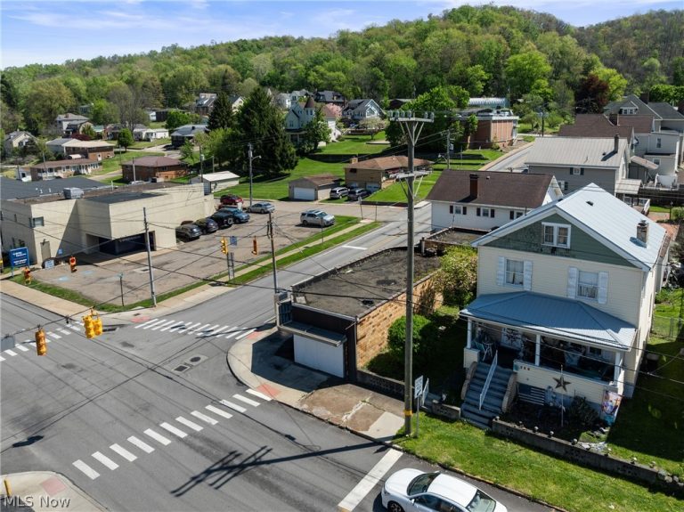 944 Commerce Street, Wellsburg, WV - Photo 6