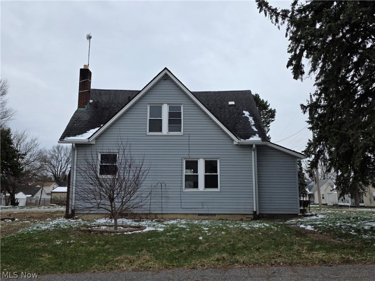 1600 Sandwith Avenue, Canton, OH - Photo 3