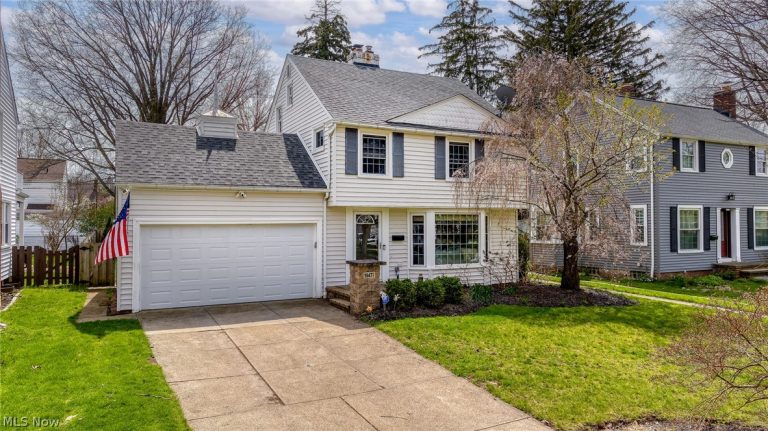 19477 Henry Road, Fairview Park, OH, 44126