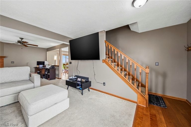 1846 Hobbits Way, Brunswick, OH - Photo 5