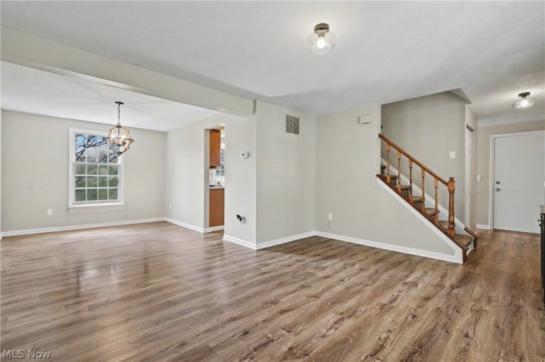 2958 Saybrooke Boulevard, Stow, OH - Photo 5