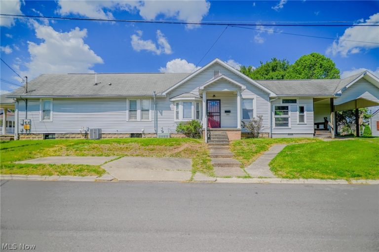 1423 32nd Street, Parkersburg, WV - Photo 5