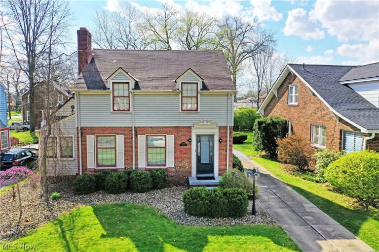 4418 Rush Boulevard, Youngstown, OH - Photo 2