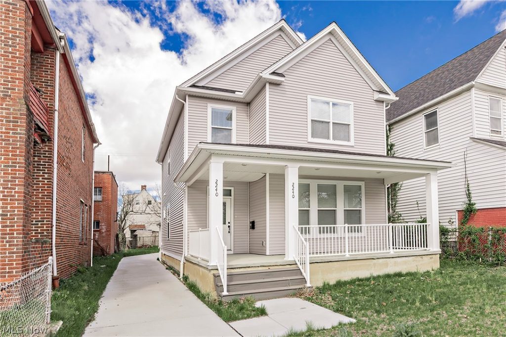 2240 97th Street, Cleveland, OH