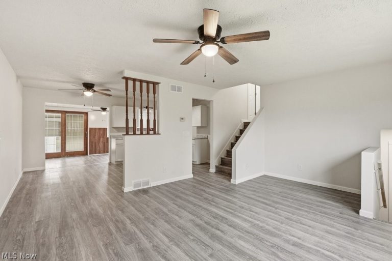 321 Adams Street, Newton Falls, OH - Photo 5