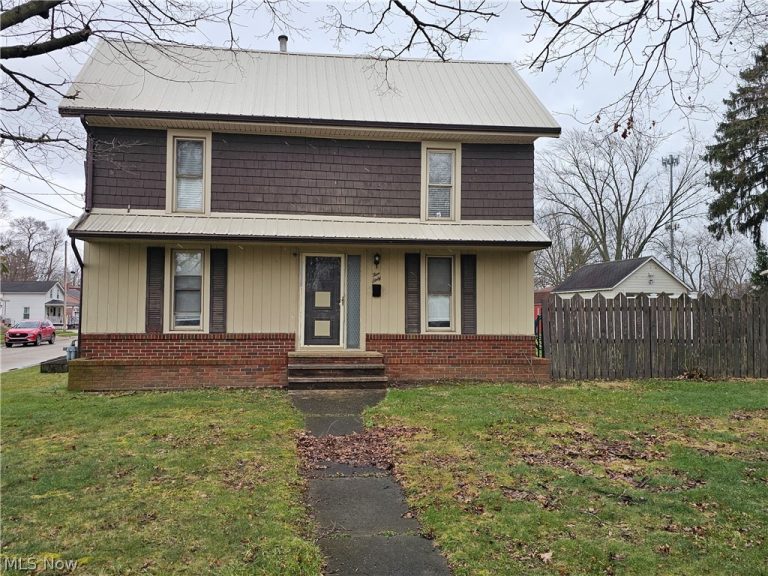 560 Broadway Street, Medina, OH, 44256