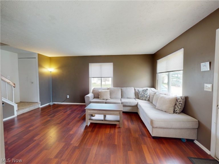 5465 Millwood Lane #40-C, Willoughby, OH - Photo 8