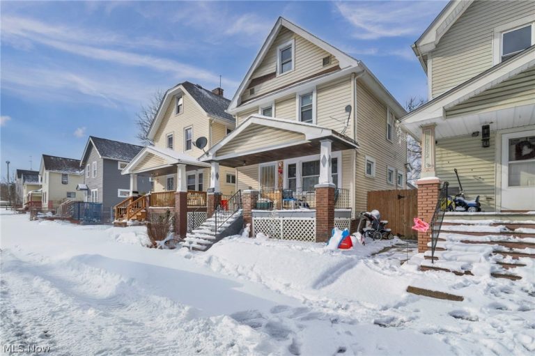 3056 104th Street, Cleveland, OH - Photo 4