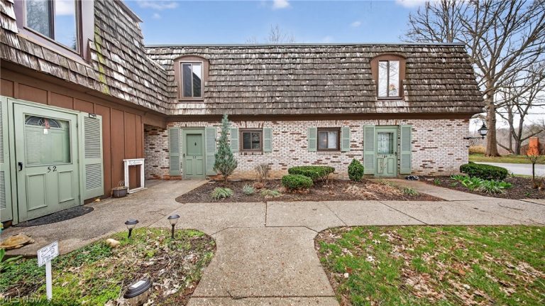 200 Granger Road #53, Medina, OH - Photo 2