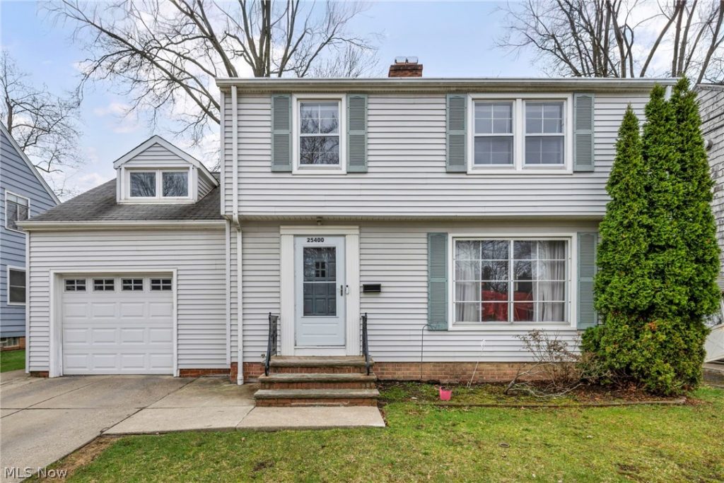 25400 Glenbrook Boulevard, Euclid, OH