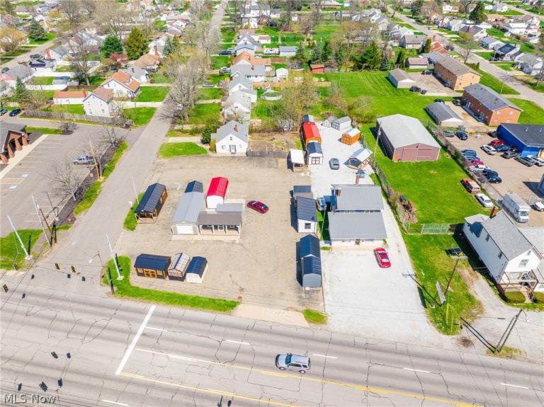 4202 Lincoln Way, Massillon, OH, 44646