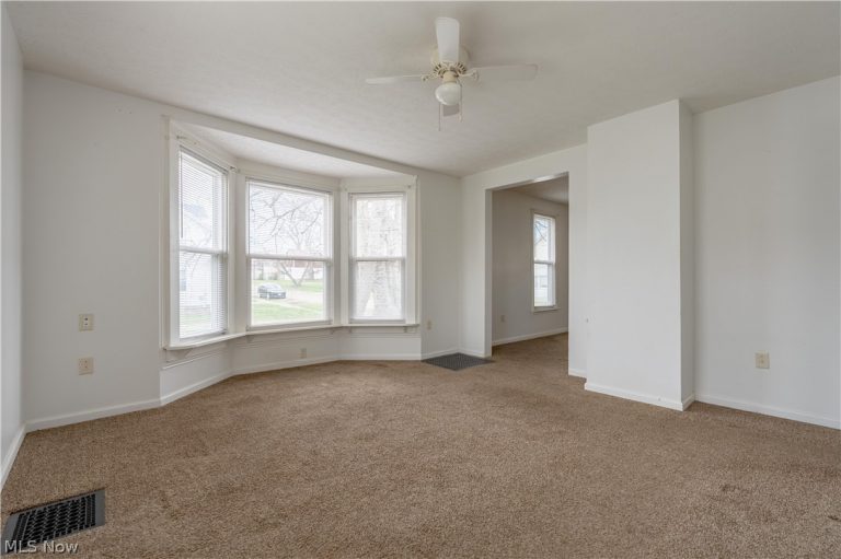 1841 Freedom Avenue, Alliance, OH - Photo 8