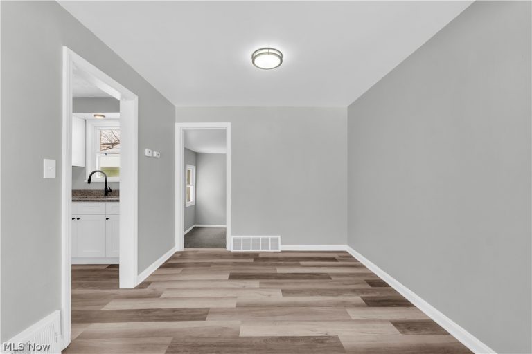 16210 Judson Drive, Cleveland, OH - Photo 5