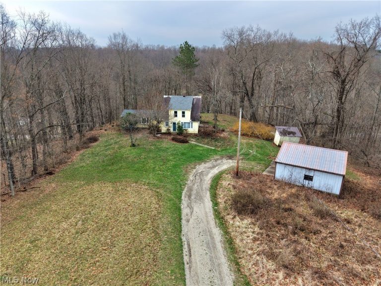 3579 Echo Hill Road, Malta, OH, 43758