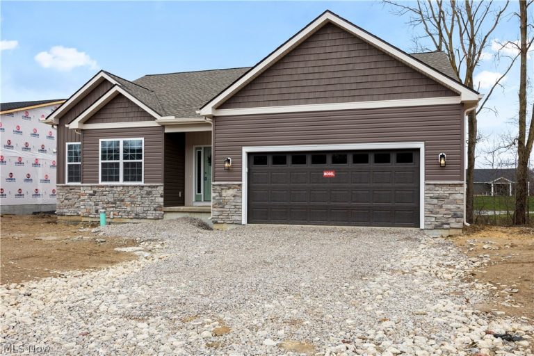 13242 Timber Trail, Grafton, OH - Photo 3