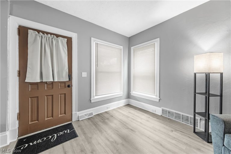 1314 110th Street, Cleveland, OH - Photo 3