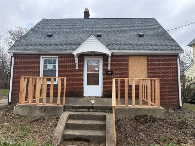 230 Arlington Avenue, Canton, OH, 44706
