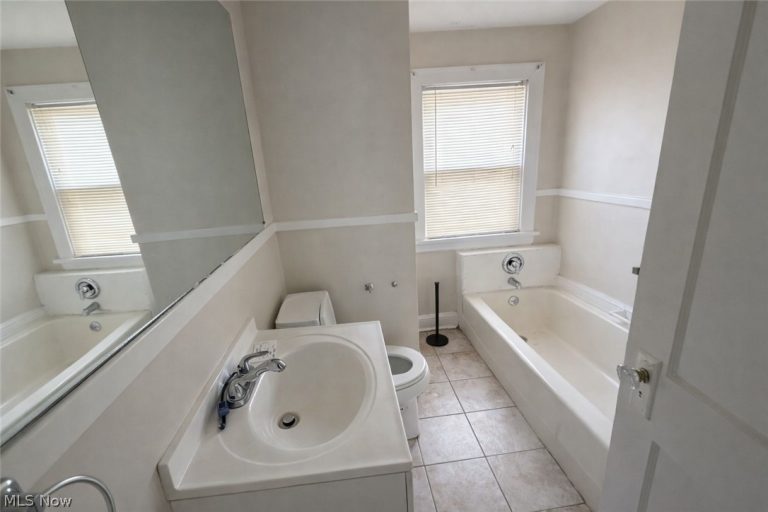 10805 Avon Avenue, Cleveland, OH - Photo 4