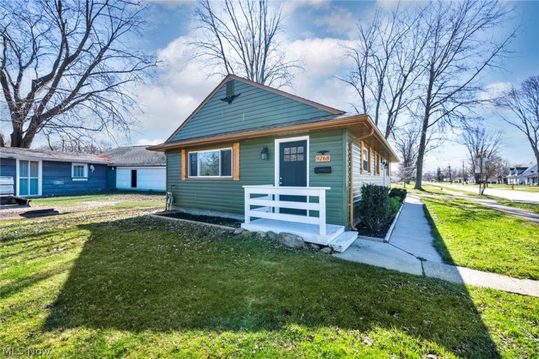 9268 Jordan Drive, Mentor, OH - Photo 8