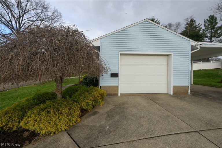 254 Ohio Avenue, New Philadelphia, OH - Photo 6