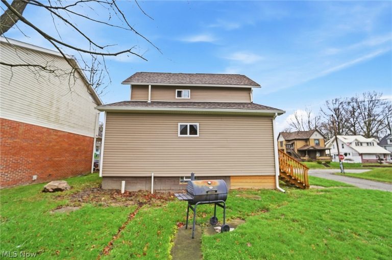 900 Seneca Avenue, Alliance, OH - Photo 5