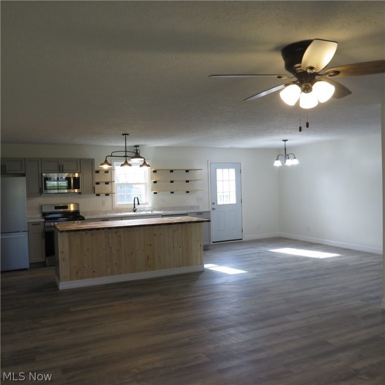 1487 Hillcrest Drive, Atwater, OH - Photo 5