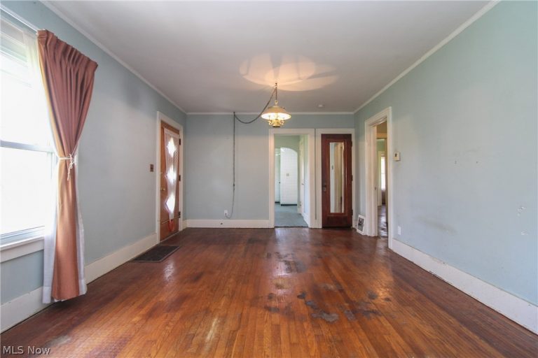 628 North Road, Warren, OH - Photo 6