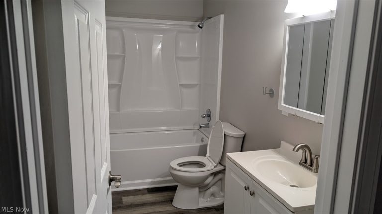2201 Randall Street, Lorain, OH - Photo 6