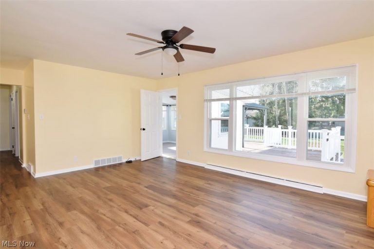 4912 Sedgewick Road, Lyndhurst, OH - Photo 4