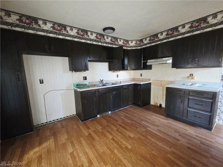 54420 Key Bellaire Road, Bellaire, OH - Photo 3