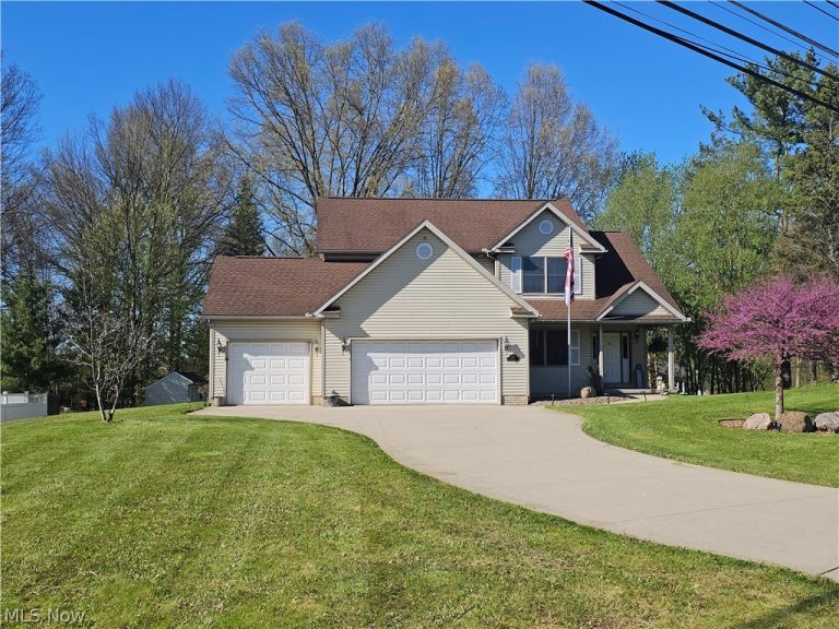 269 Chart Road, Cuyahoga Falls, OH, 44223